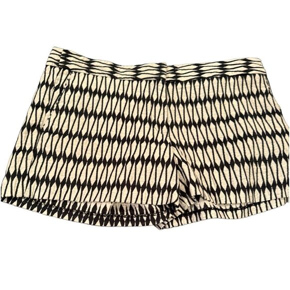 Joe Fresh Shorts Woman’s Size 8 Patterned Black Cream - Picture 1 of 5